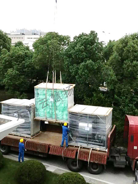 阿爾卑斯吊車租賃